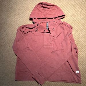 NWOT Vuori snap hoodie size small